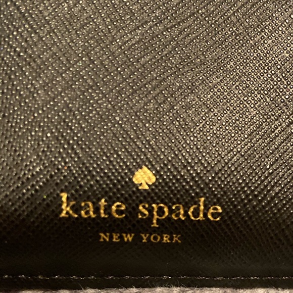 Kate spade wristlet - Picture 4 of 8